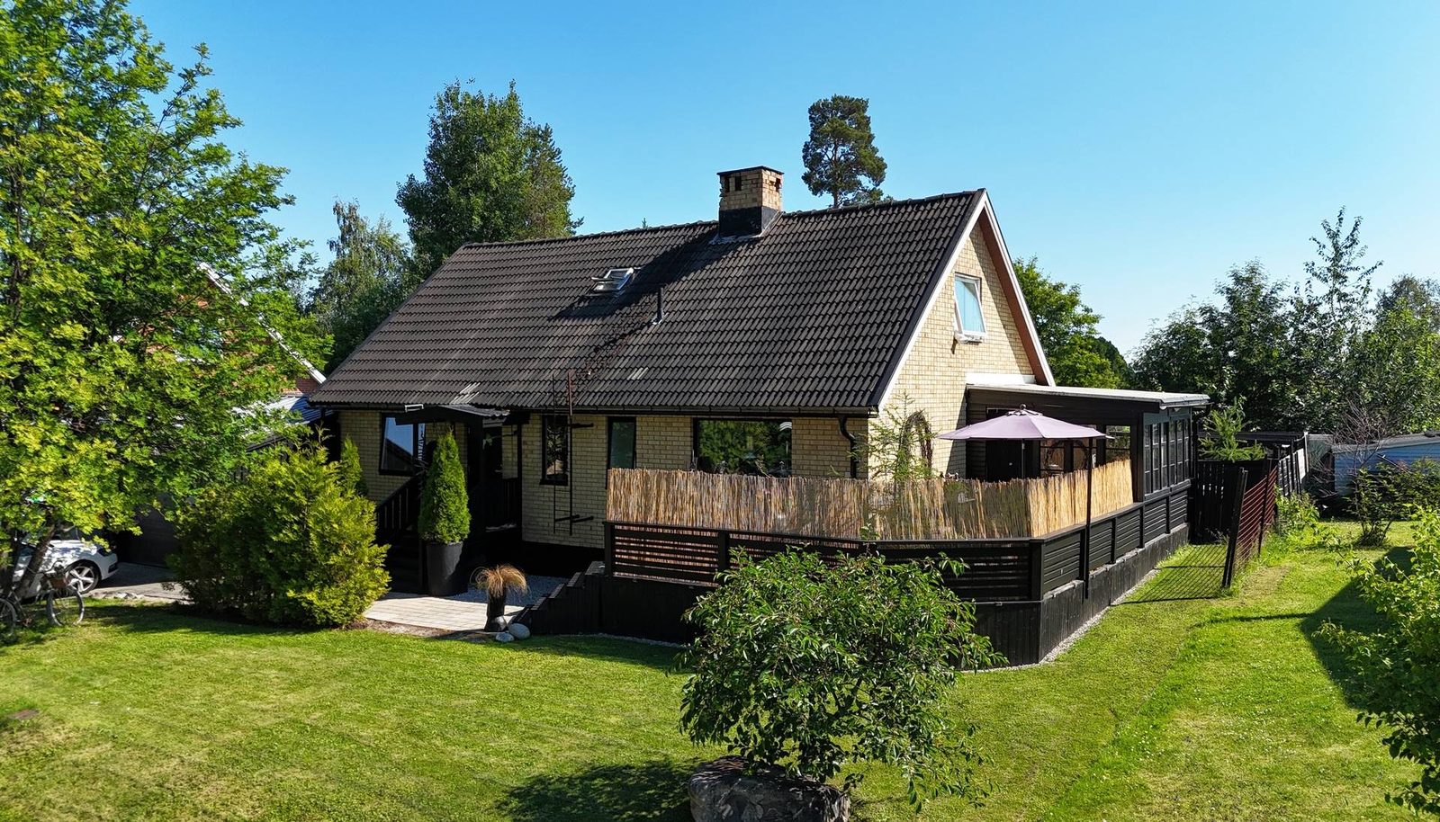 Djupviken, Degermansgatan 10 — exteriör / exterior
